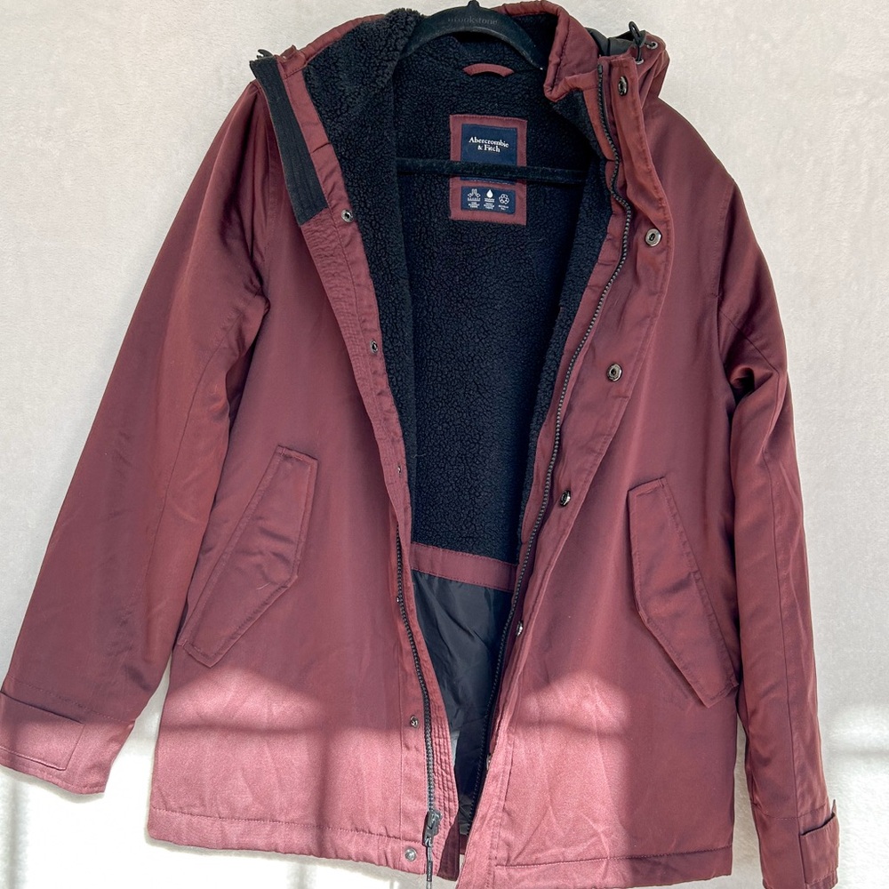 Abercrombie & Fitch Men's Maroon Performance Jacket
